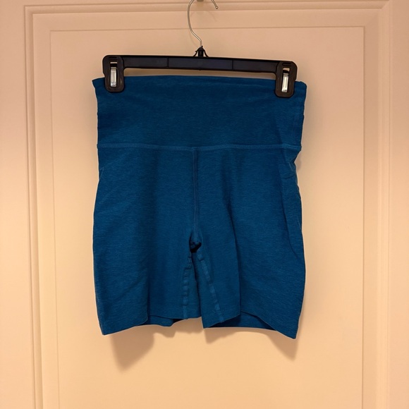 Beyond Yoga Gulf Stream oceana high waisted bike shorts - Picture 2 of 6